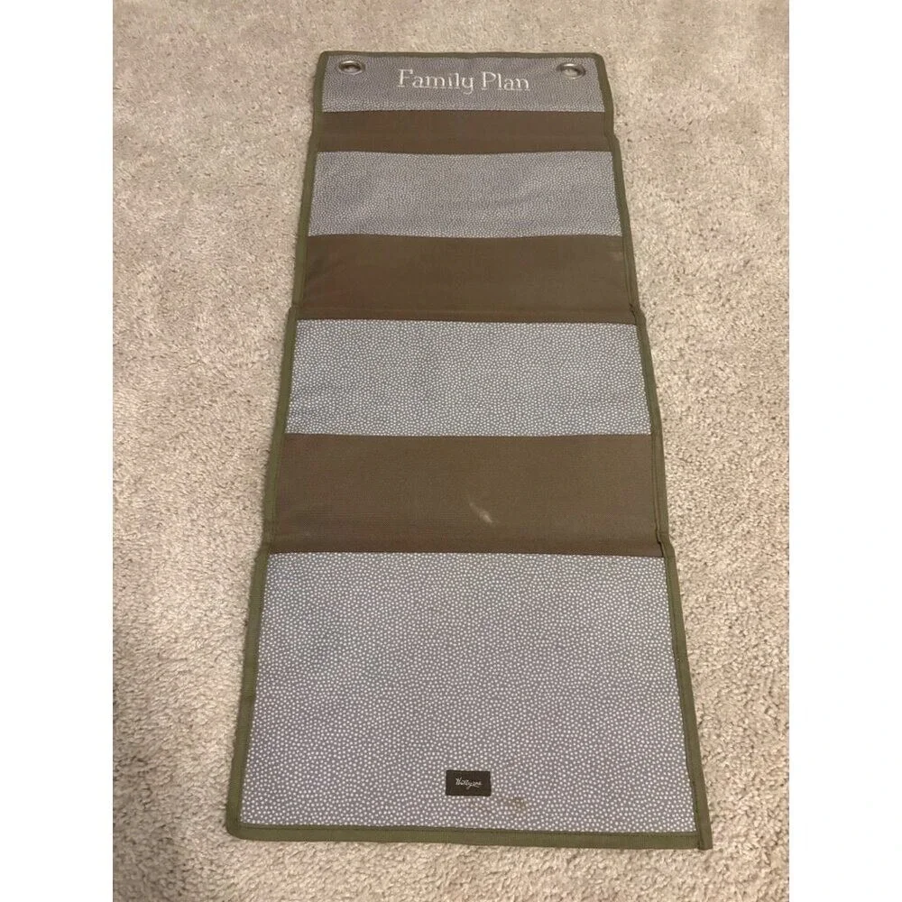 Thirty One 31Family Plan‎ Hanging Organizer With 5 Pockets Gray Pin Dot Design